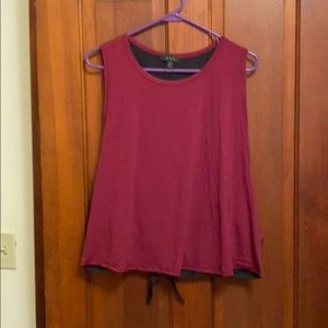 Tie back activewear tank